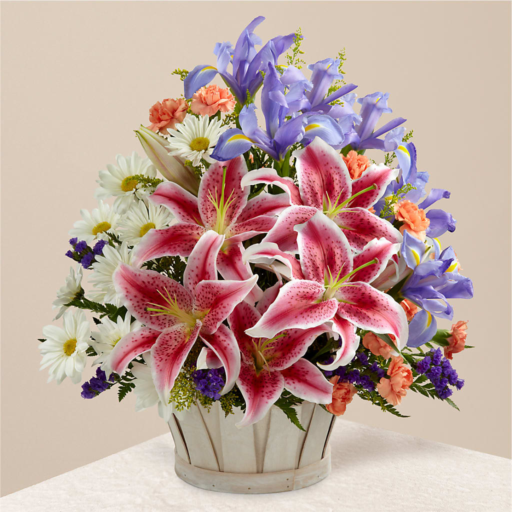 The Wondrous Nature Bouquet – Colonial Floral Fascinations, Georgetown SC