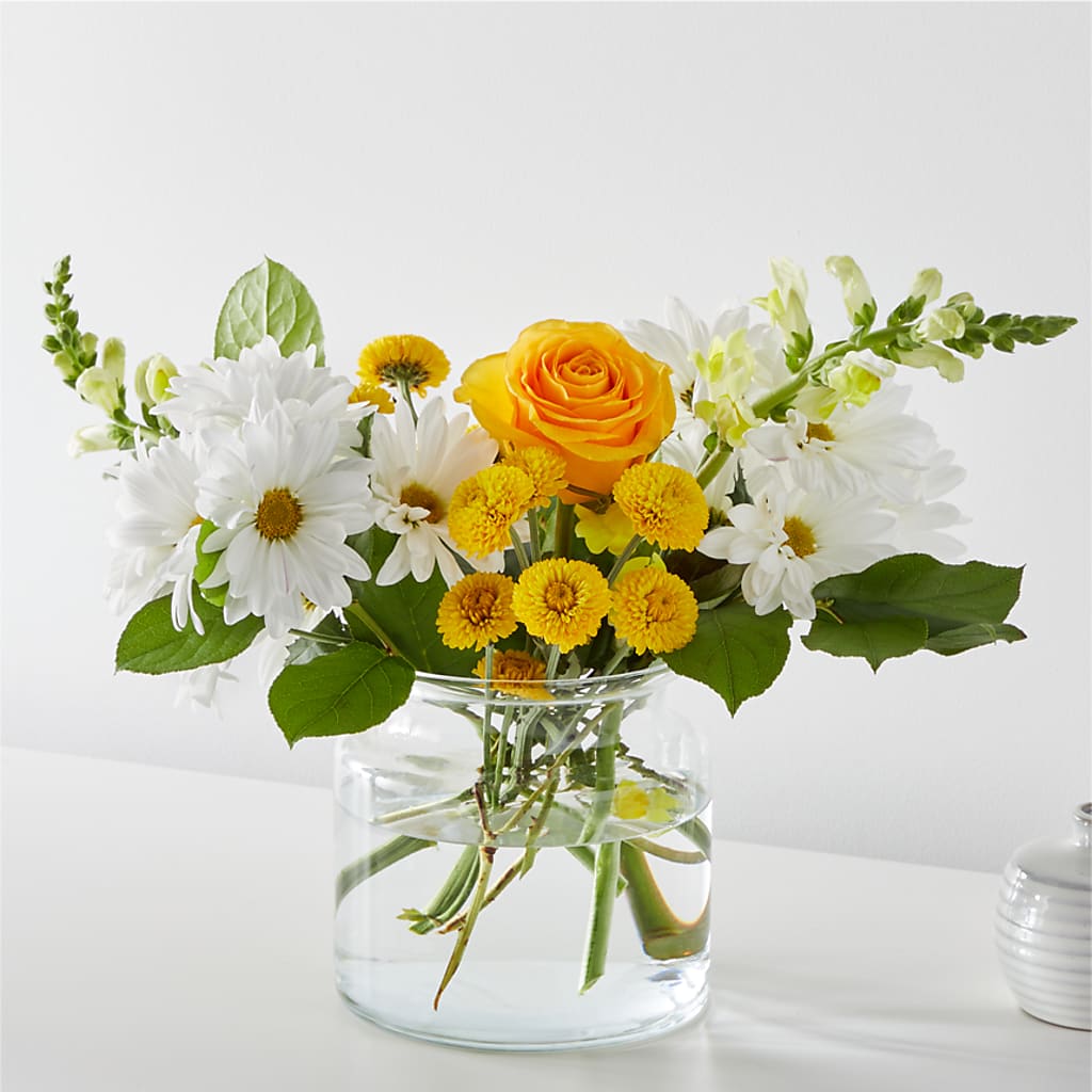 Sun Salutation Bouquet – Colonial Floral Fascinations, Georgetown SC