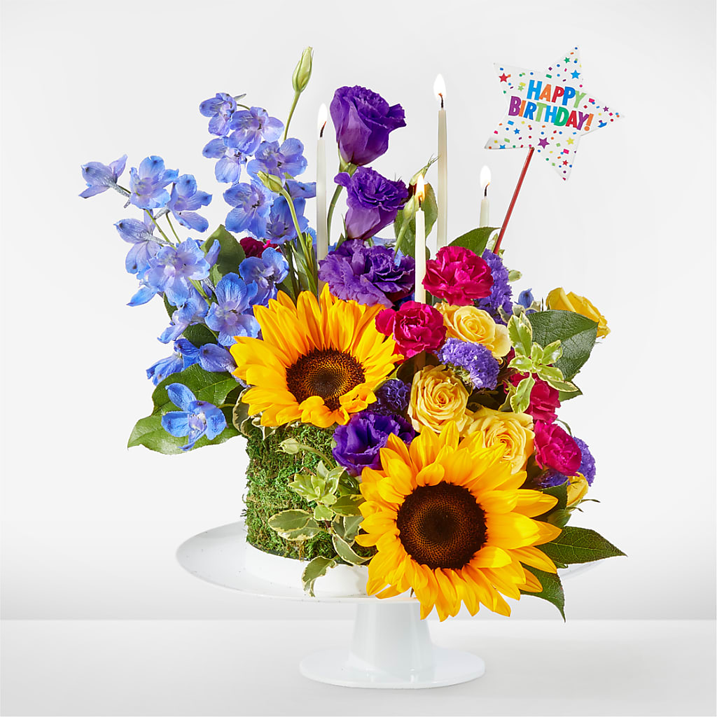 Star of the Day Floral Cake – Colonial Floral Fascinations, Georgetown SC
