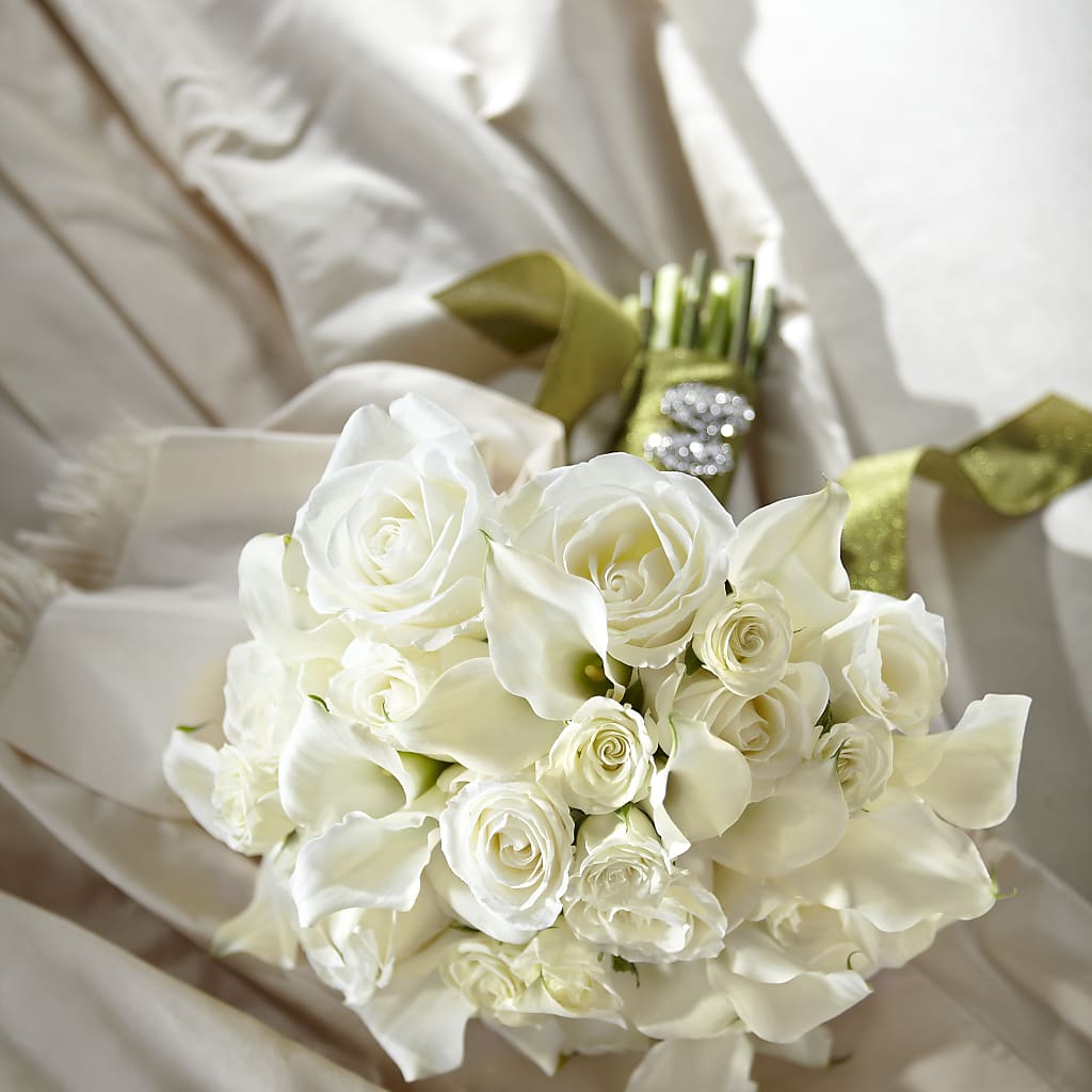 Serene Highness Bouquet – Colonial Floral Fascinations, Georgetown SC