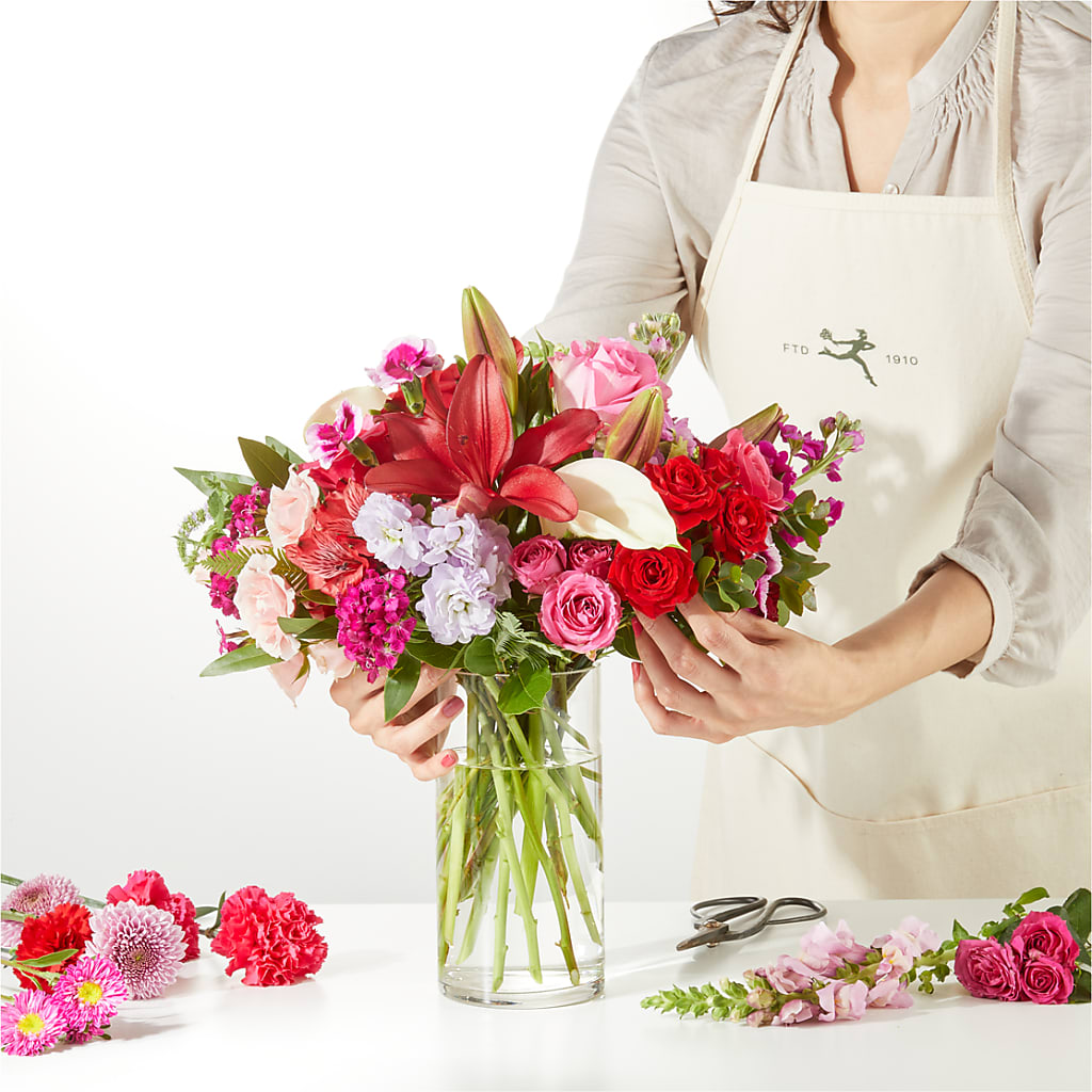 Swooning Over You - A Luxury Florist Original –  Colonial Floral Fascinations, Georgetown SC