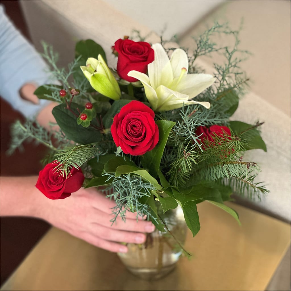 Glittering Lights Bouquet –  Colonial Floral Fascinations, Georgetown SC