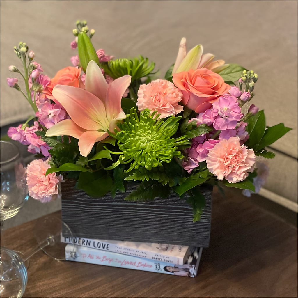 Beautiful Spirit Basket –  Colonial Floral Fascinations, Georgetown SC