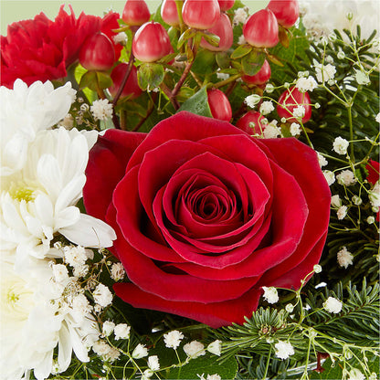 Chance of Flurries Bouquet –  Colonial Floral Fascinations, Georgetown SC