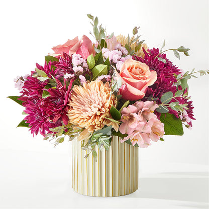 Berry Cobbler Bouquet with Ivory Vase –  Colonial Floral Fascinations, Georgetown SC